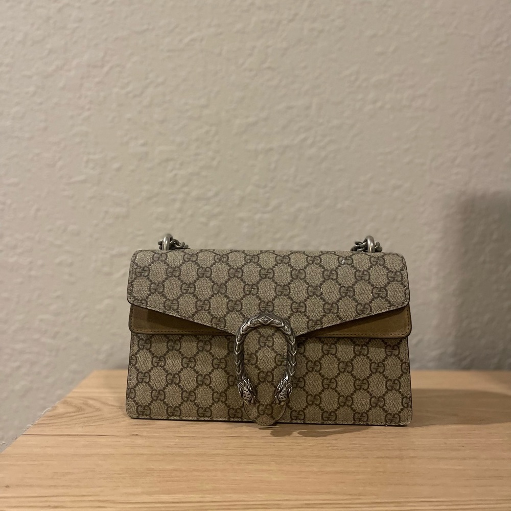 GUCCI Dionysus Shoulder Bag